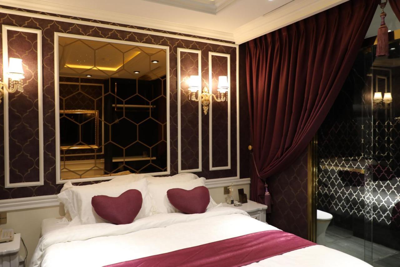 Enjoy Hotel 7 Ho Chi Minh City Exterior photo