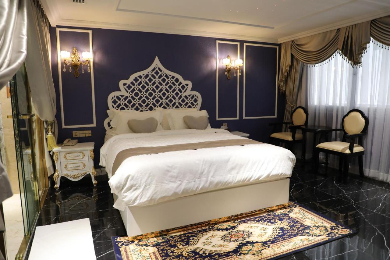Enjoy Hotel 7 Ho Chi Minh City Exterior photo