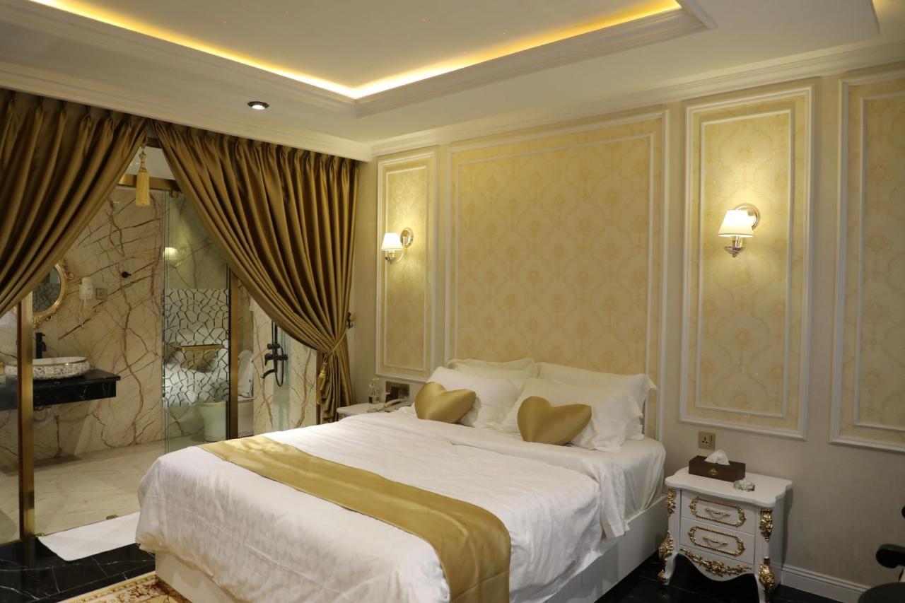 Enjoy Hotel 7 Ho Chi Minh City Exterior photo